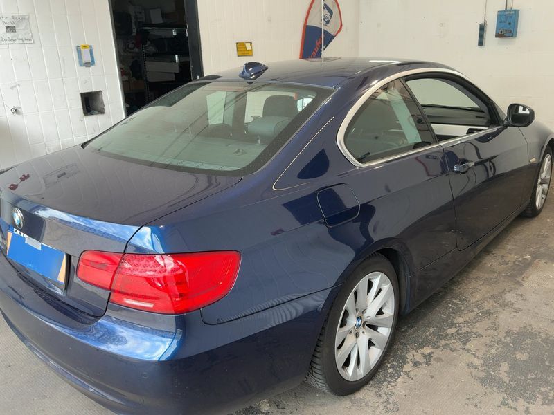 BMW 3er 330d 2010