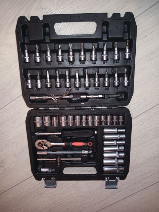 Набор ключей головок новый М