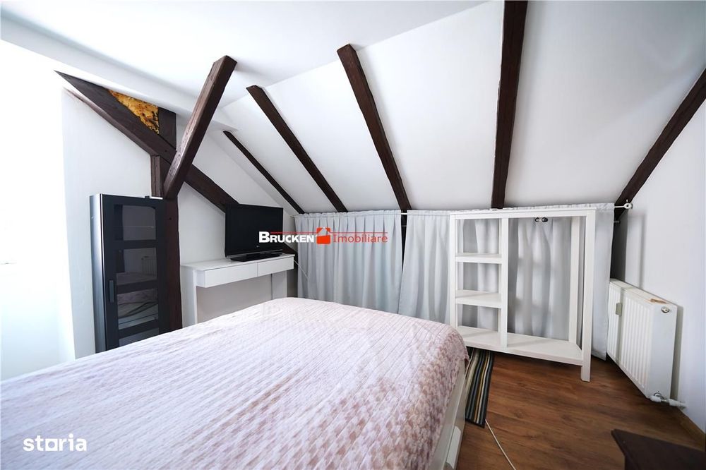 Apartament la mansarda | Louis Pasteur