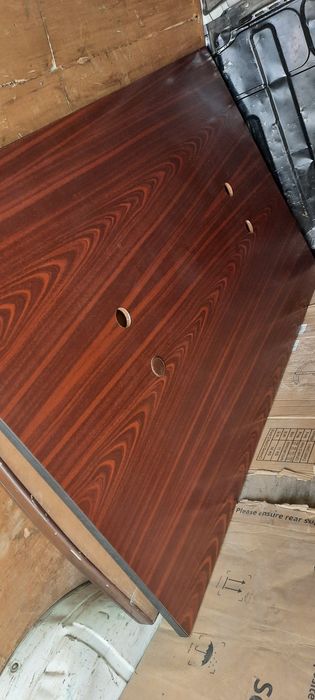 Vând mobilier birou dulap, scaune  etc