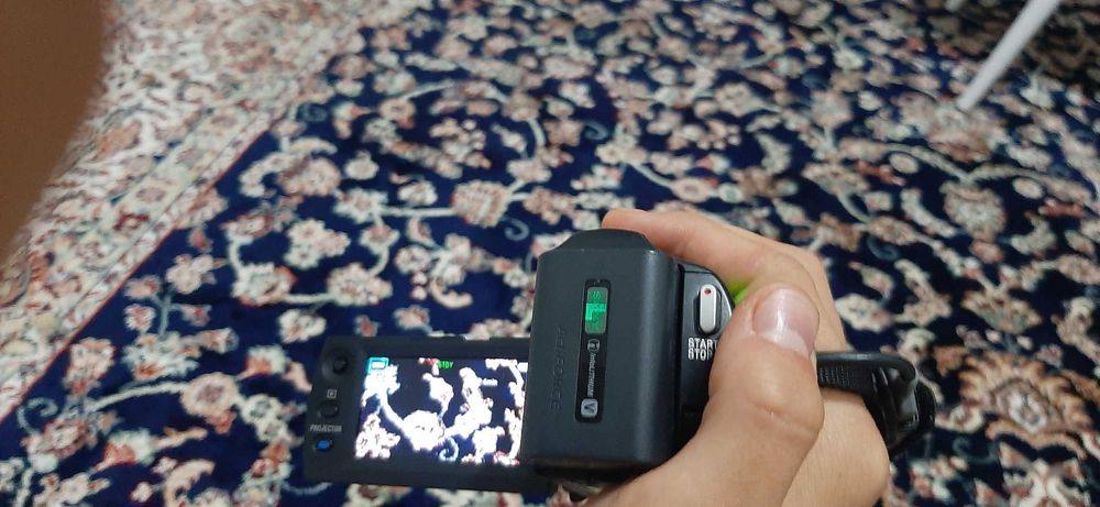 Видеокамера Sony HDR-CX405