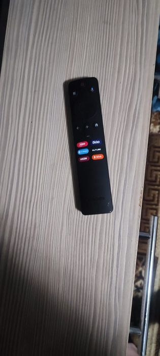 Продам смарт телевизор