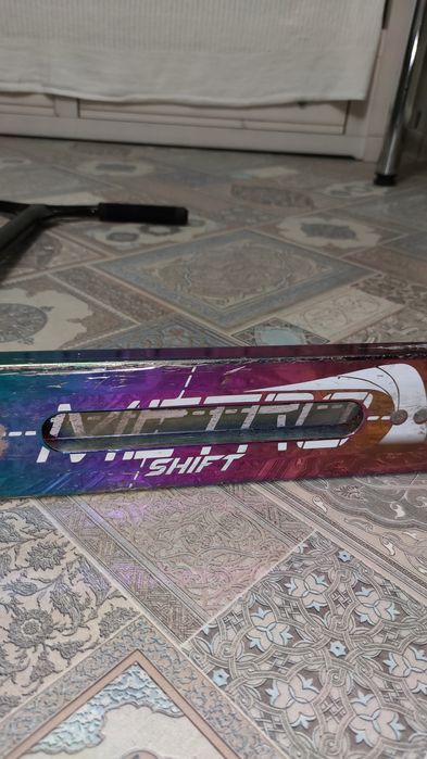 Трюковой самокат Metro.