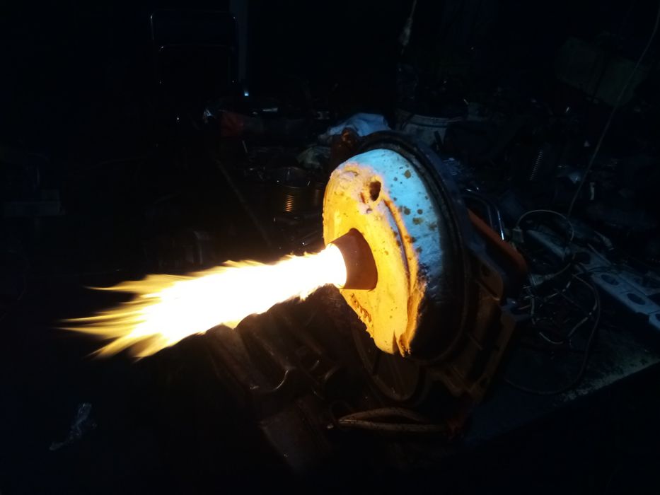 Arzător cu preîncălzire funcțional buderus, weissmann pe amestec  ulei