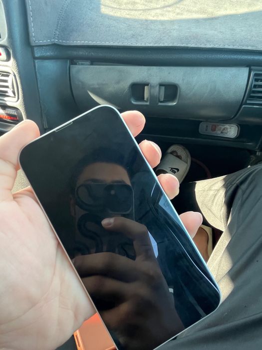 Iphone 13//128гб