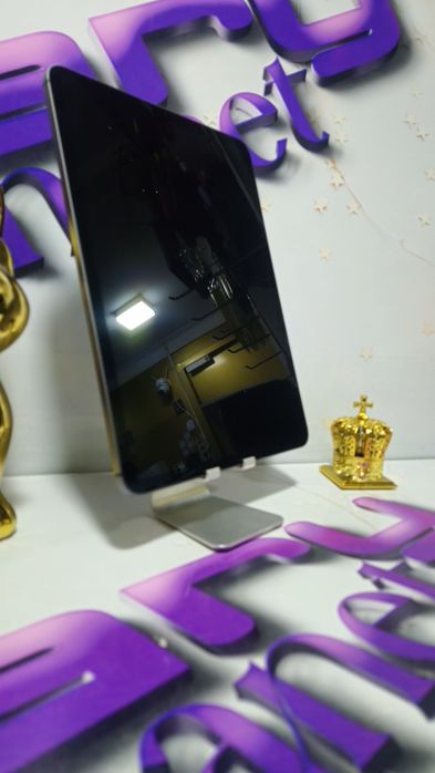 iPad PRO 11 inch Cu Sim 256GB .Preṭ fix!