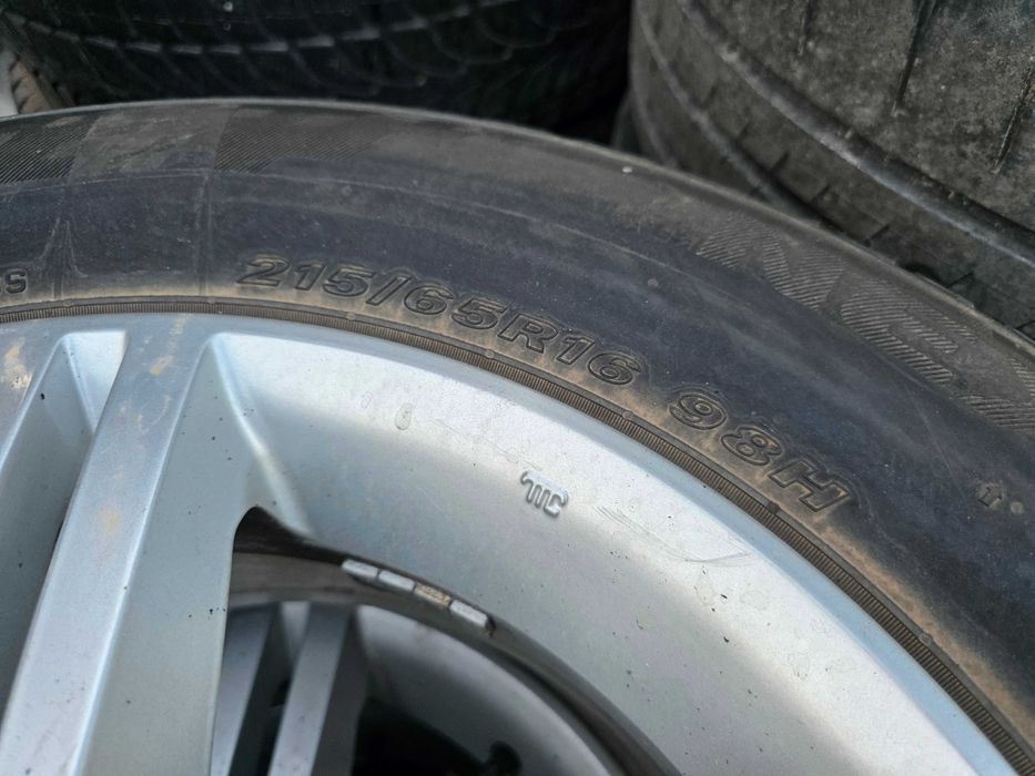 4бр Всесезонни гуми 215 65 16 - Nexen - DOT 2022