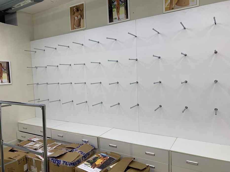 Шкафы для нижнего белья, оборудование в магазин нижнего белья