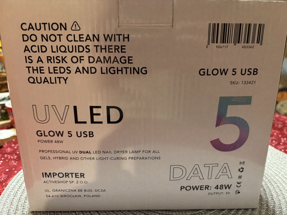 Лампа за маникюр + подарък