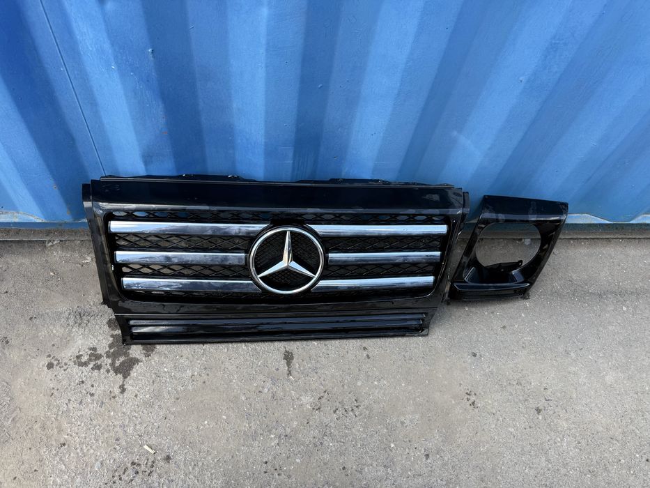 Решетка радиатора Mercedes-Benz W463