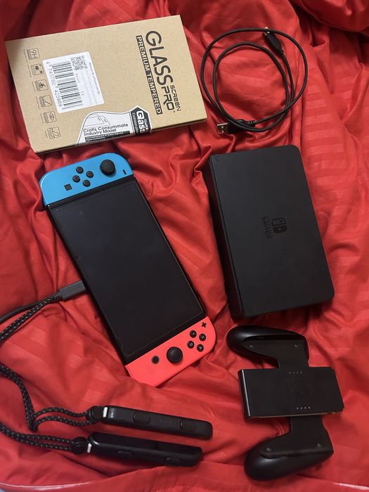 Nintendo Switch Oled modat