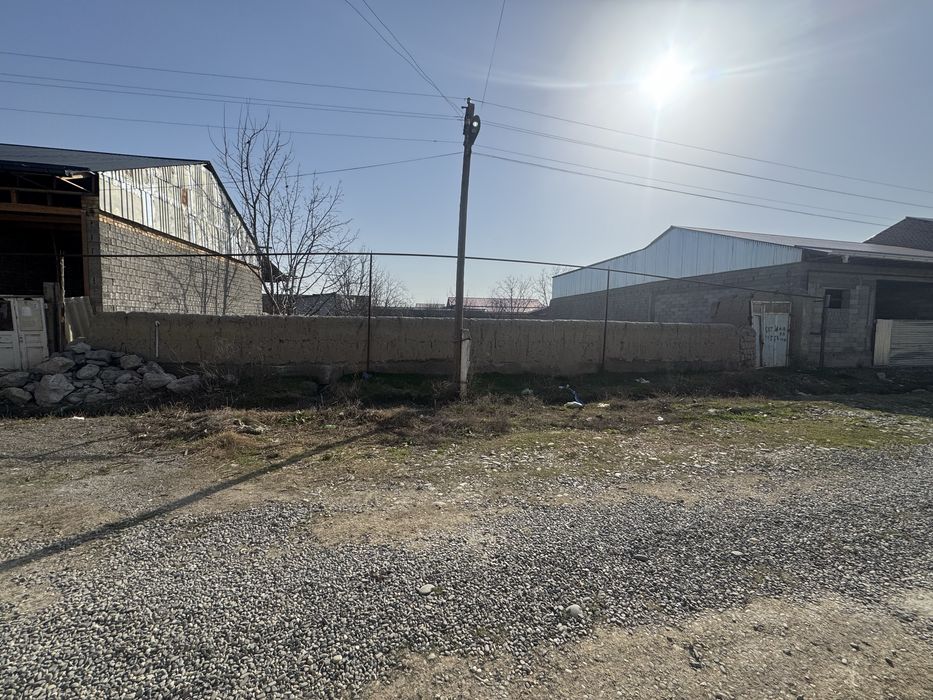 участка сотилади 10 соток