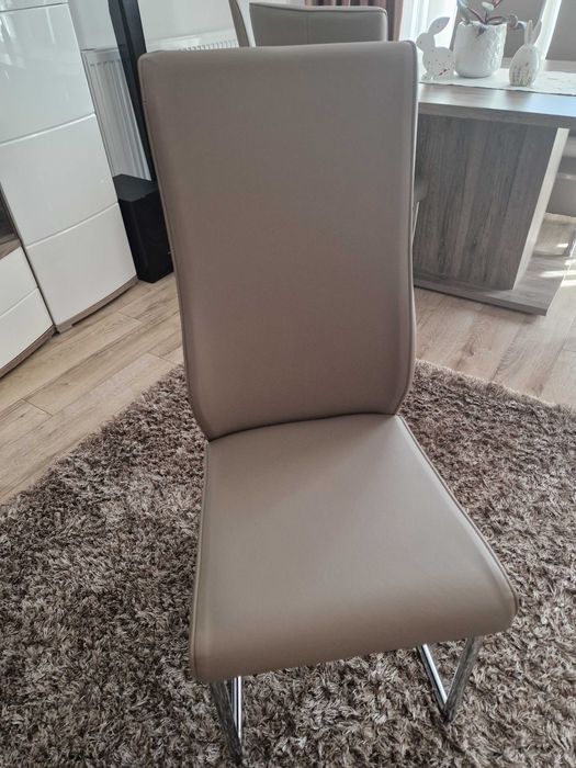 Set scaune de living/dining