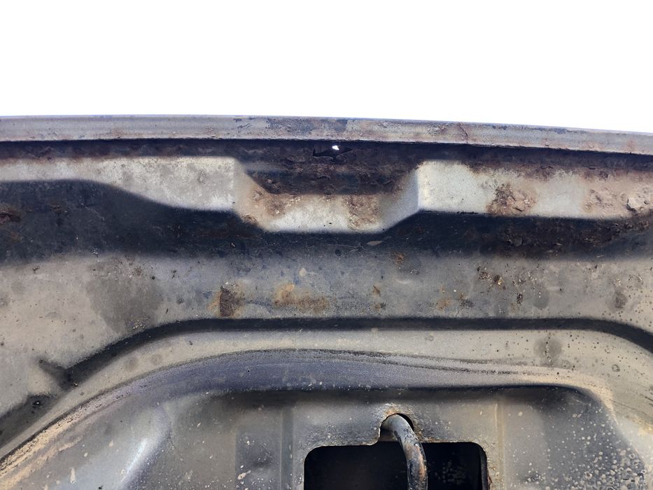 Капот Passat b5+