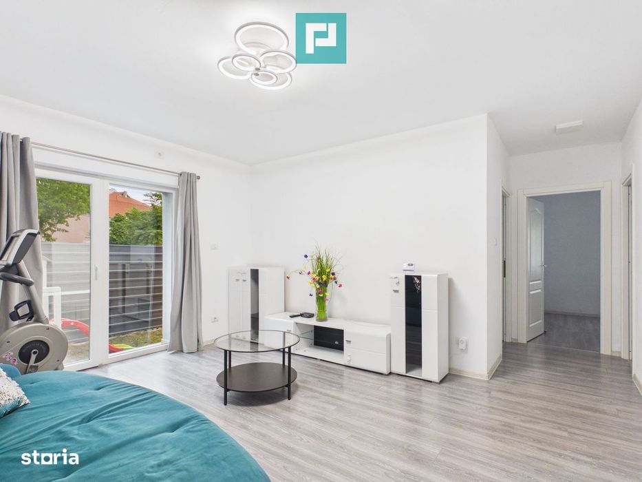 Apartament cu 3 camere si curte in Alfa