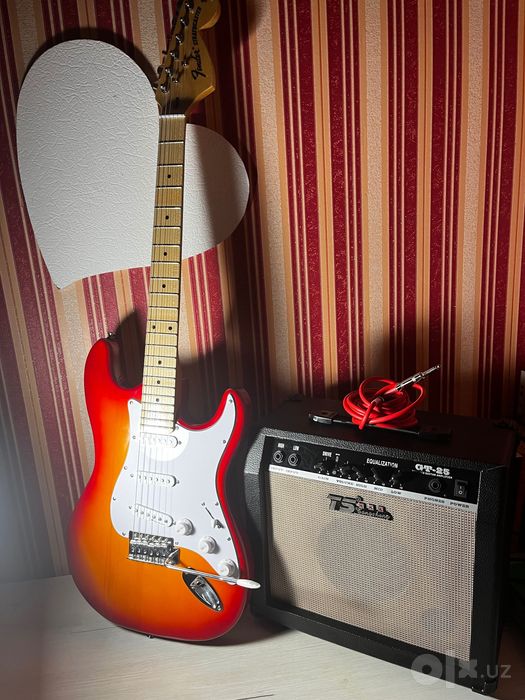 Гитара Fender stratocaster