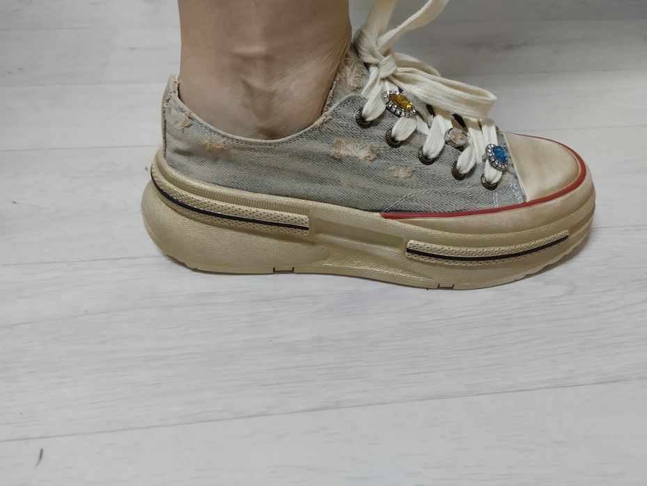 Продам обувь 38 размер,полномеры.