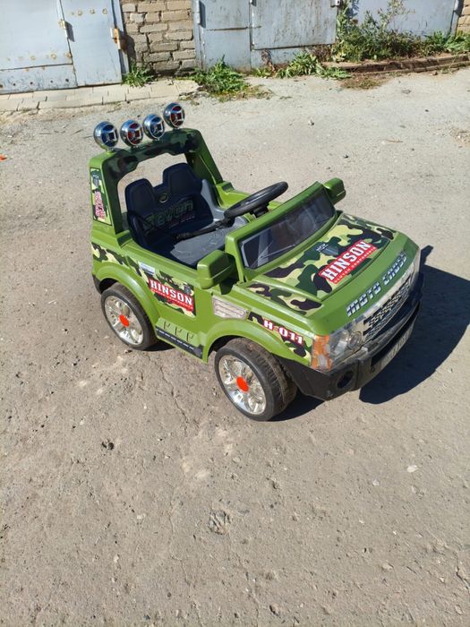 Автомобиь детский