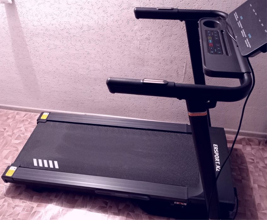 Продаю новую беговую дорожку