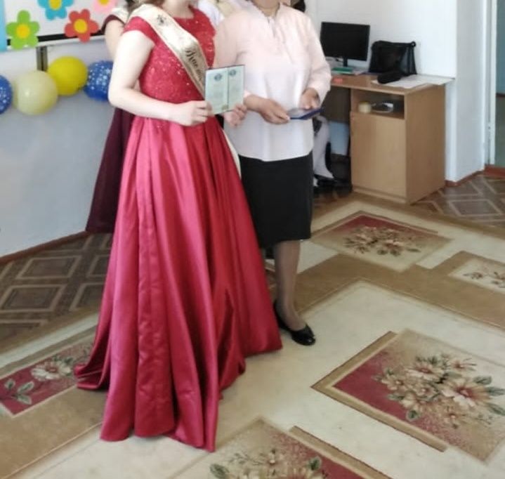 платье на выпускной