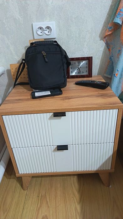 Продам спальный гарнитур