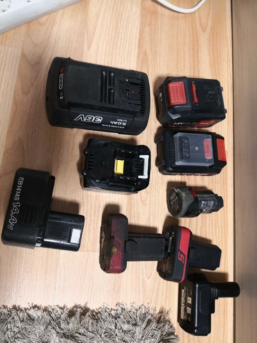 Зарядни и батерии за акумулаторни машини