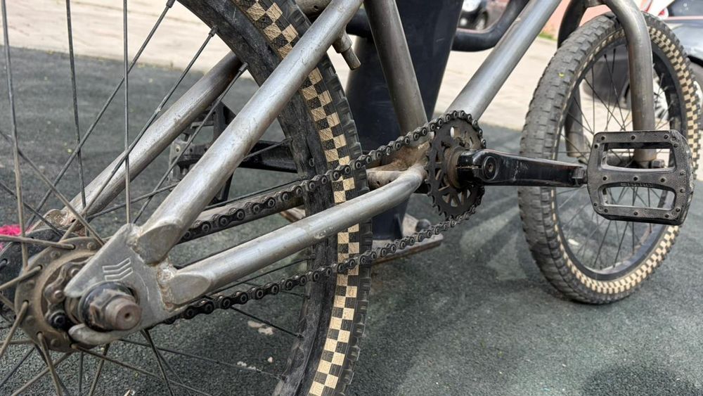 Bmx в хорошем состоянии 20 калёса