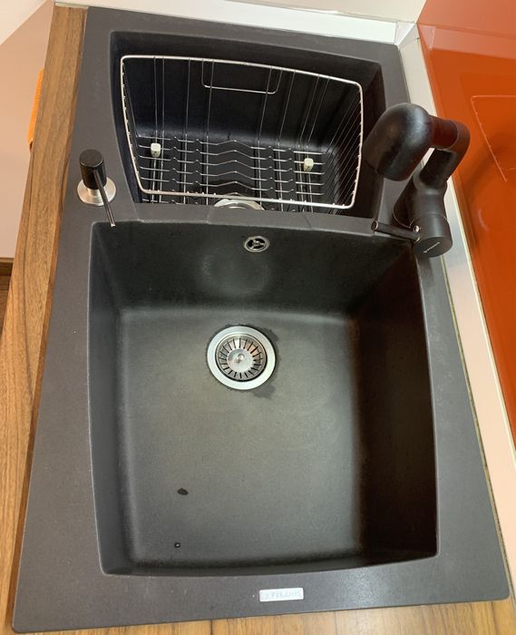 Chiuveta Granit neagra cu 2 cuve