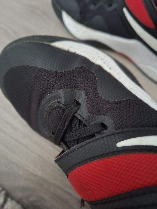 Nike Team Hustle, номер 37.5