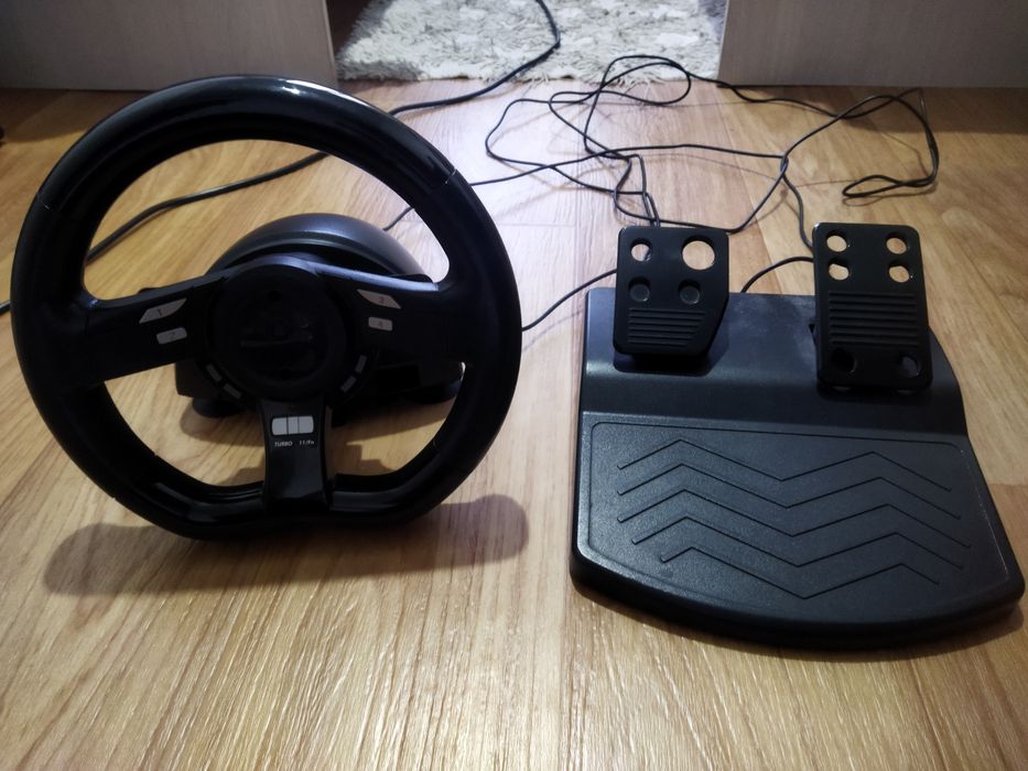 Продам игровой руль