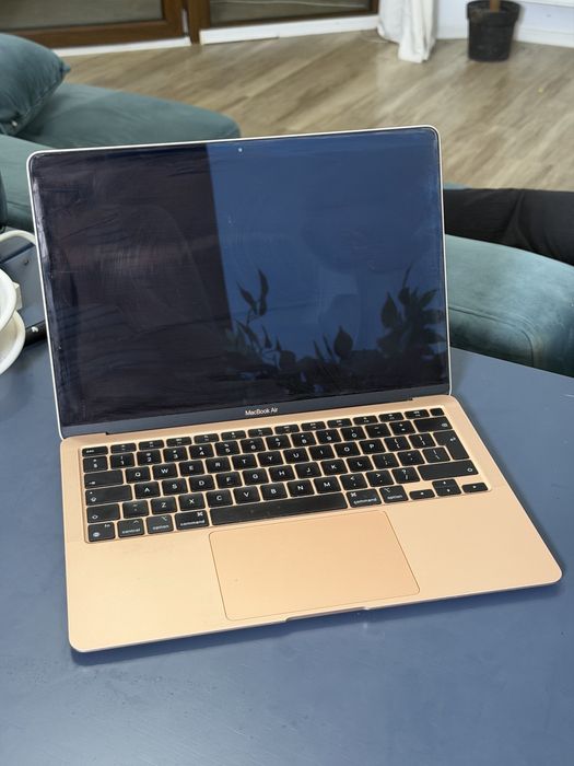 MacBook Air M1 2020 16GB RAM 1TB stocare