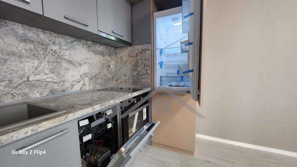 Продава се Двустаен апартамент в Варна, Аспарухово - 67 кв.м за 1762 €/кв.м - Снимка #4