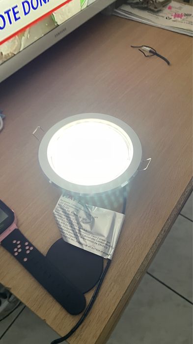 9 bucati LED Spoturi noi la 24 v pret