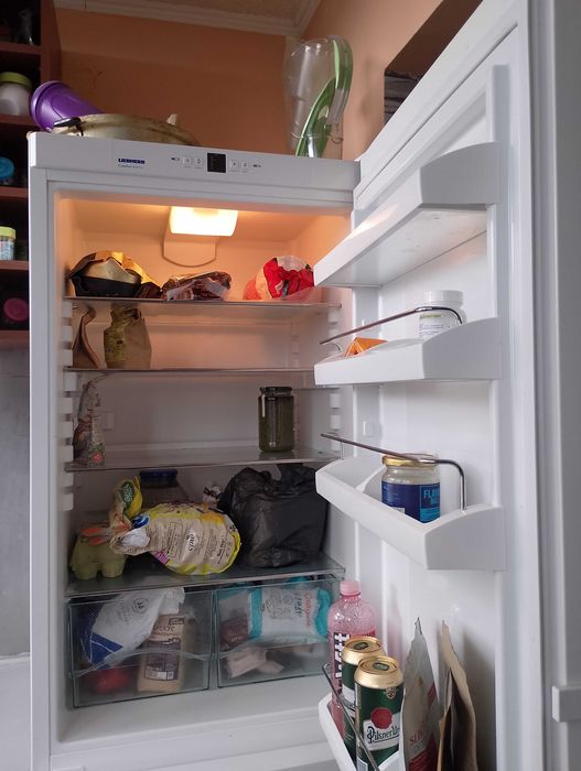 Хладилник с фризер