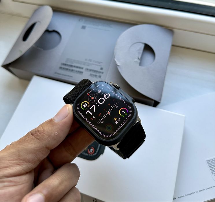 Apple iWatch Ultra(2) Black Titanium 49mm 100%