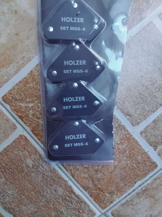 Vand 4 magneti sudura.
