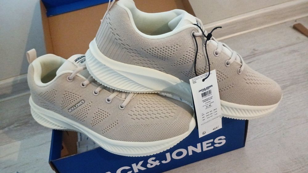 Обувки,,Djake &Djones,