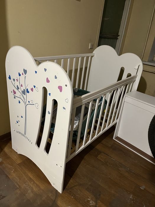 Продам манеж в хорошем состоянии срочно