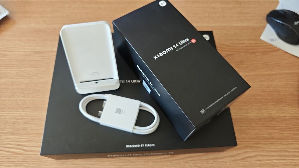 Xiaomi 14 Ultra 512GB + Photo Kit + Charger wireless  80W
