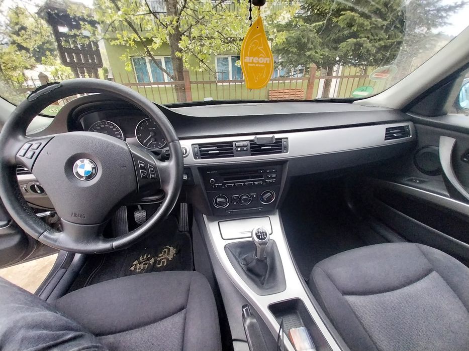 Vând BMW 318i 2007 2.0 benzina n46