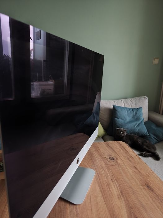 Apple iMac 27" 5K Retina | A1419 | i5 3.8 GHz Quad-Core | 16GB RAM | 512GB | Radeon Pro 580