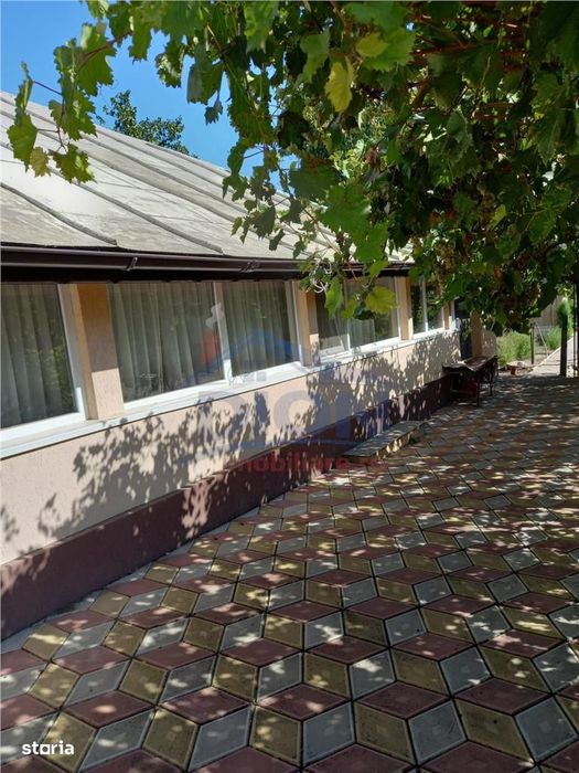 Ulmeni - jud. Calarasi ,  casa locuibila si teren intravilan