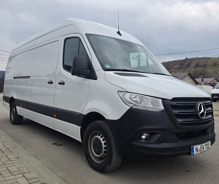 Mercedes-Benz Sprinter 317