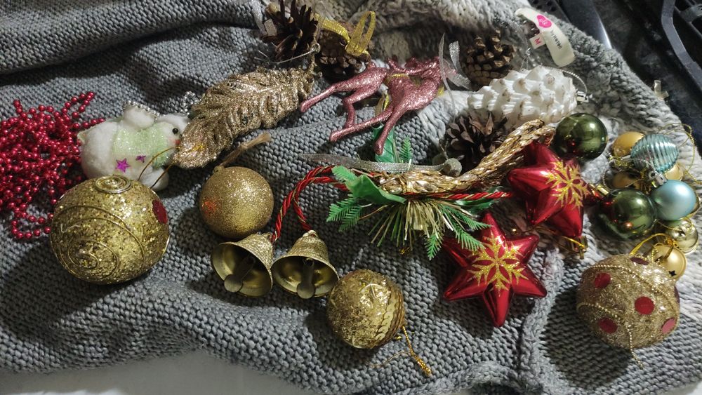 Гирлянда новогодние игрушки