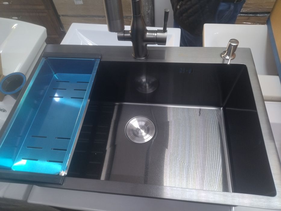 Мойка Avina 70/48 со смесителем