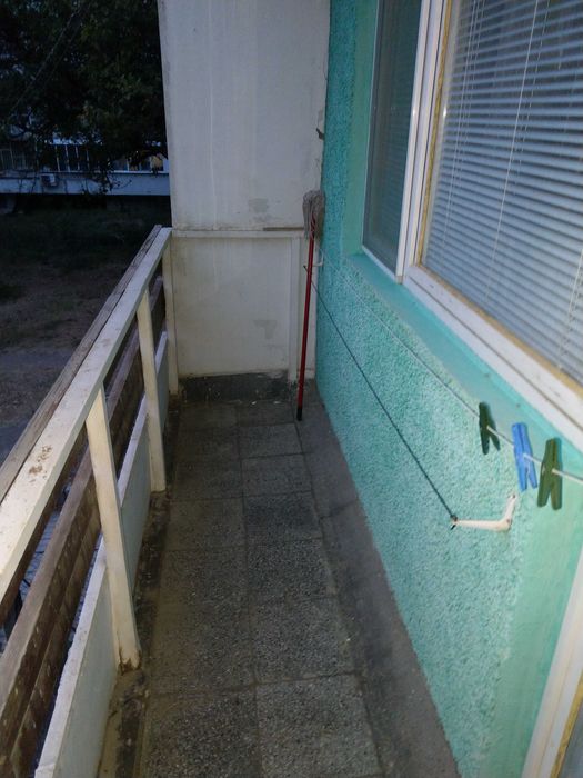 Продава се Тристаен апартамент в Варна, Младост 1 - 7953 кв.м за 12 €/кв.м - Снимка #8