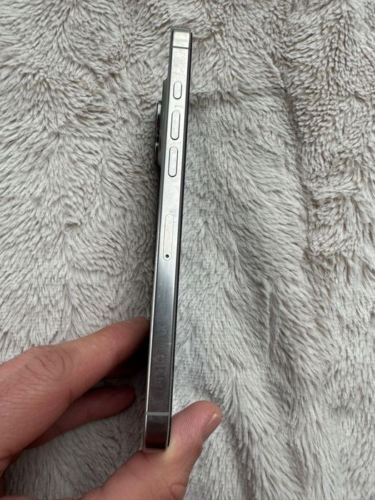 Vand iphone 16 pro max 512gb