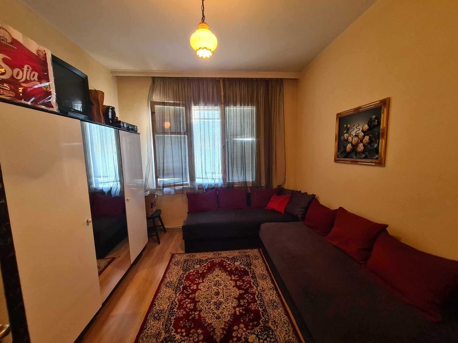 Продава се Тристаен апартамент в Хасково, Възраждане - 90 кв.м за 924 €/кв.м - Снимка #9