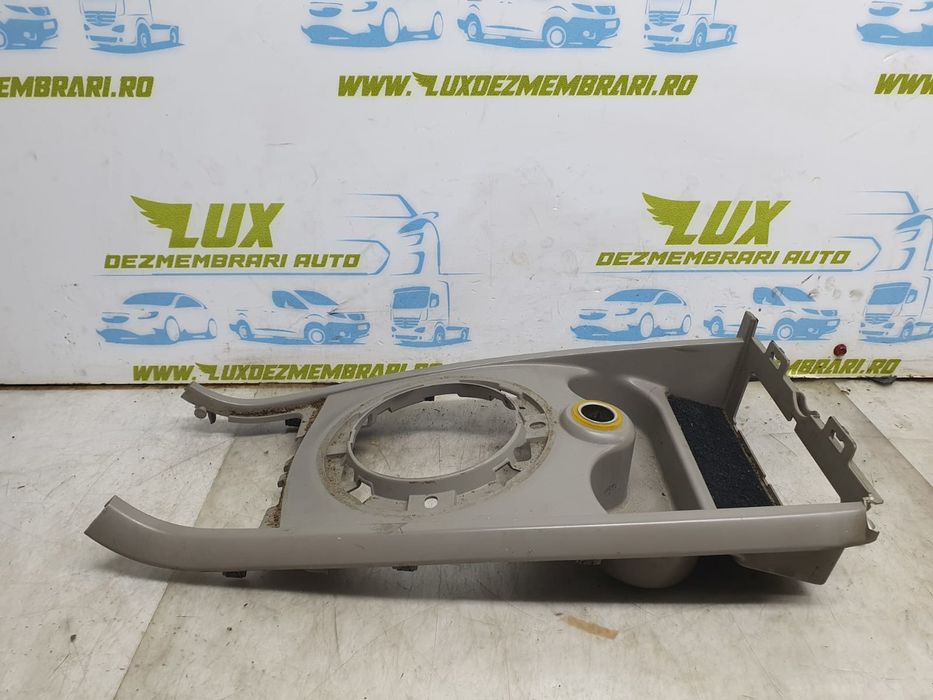 Ornament consola centrala 8200079093 Renault Megane 2 (facelift) (2006 - 2012)