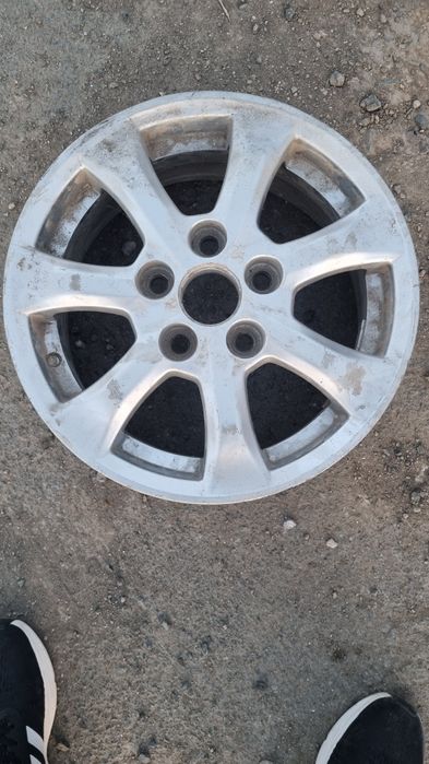 Диск Тойота камри